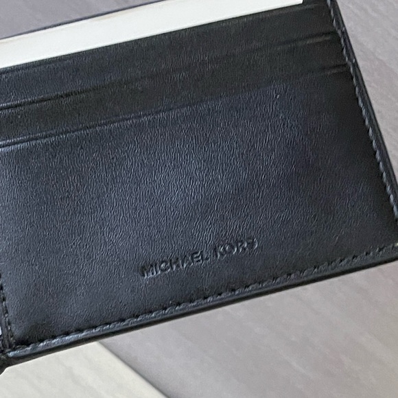 NEW Michael Kors Navy Cooper Wallet - Picture 6 of 8